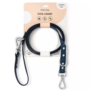Wild One dog leash in navy blue